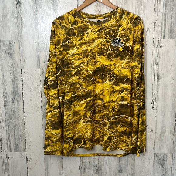 Mossy Oak Other - A23 medium yellow long sleeve size M (38-40) MOSSY OAK